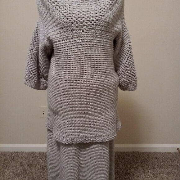 ADULT SKIRT SUIT (LGE) - Picture 3 of 6